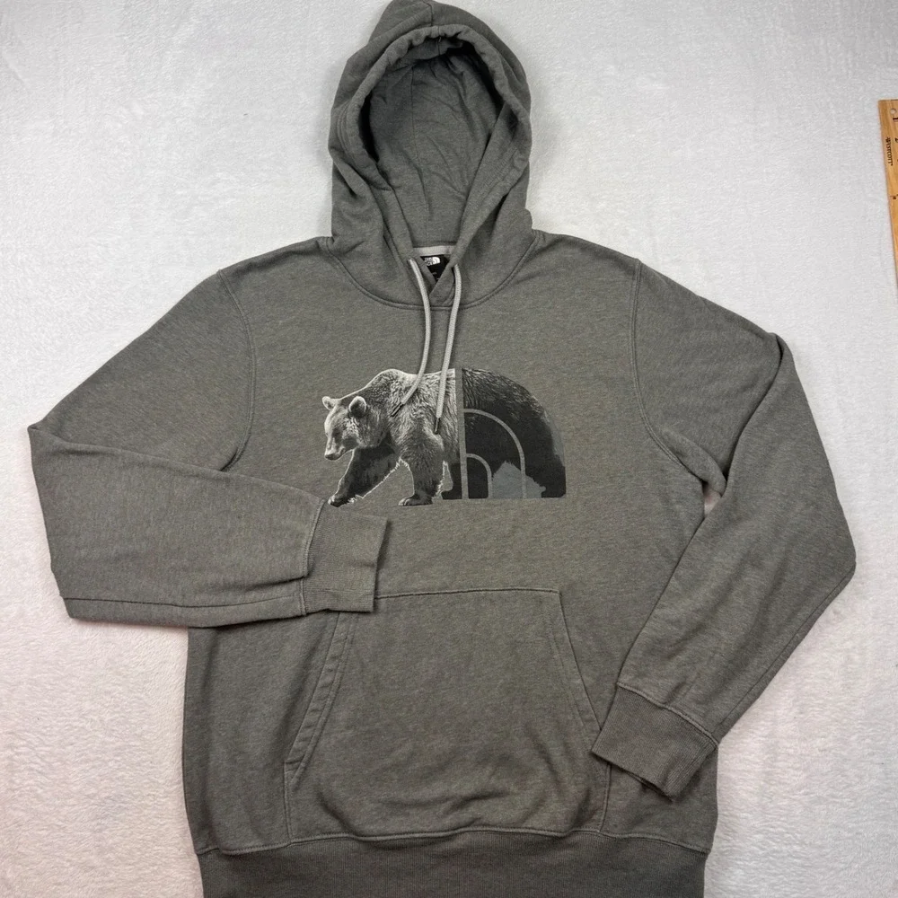 The North Face Mens Bear Logo Hoodie Gray Graphic Pullover Sweatshirt Medium